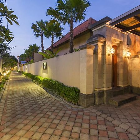 Kubal Villa Seminyak Exterior foto