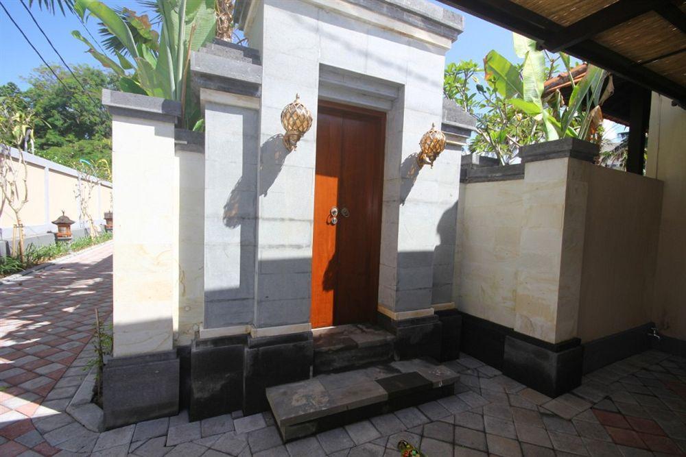 Kubal Villa Seminyak Exterior foto