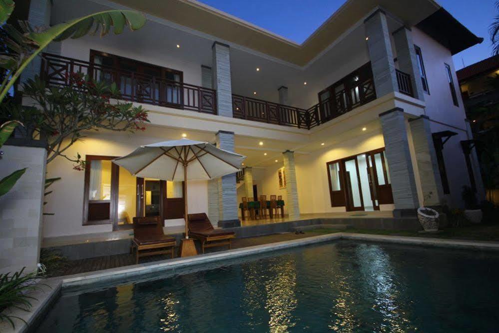Kubal Villa Seminyak Exterior foto